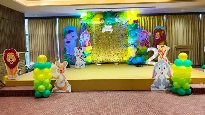 Jungle Kids Theme Birthday Stage Decoration